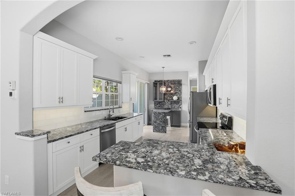 COTTON GREEN - Residential