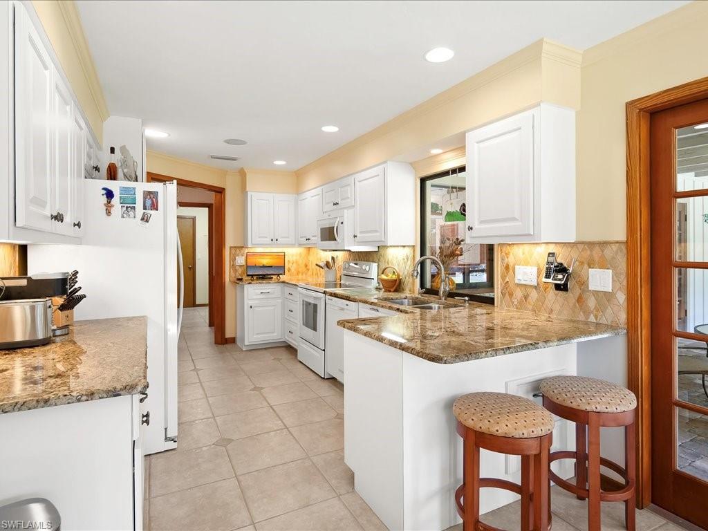 5312 Palmetto Woods DR
