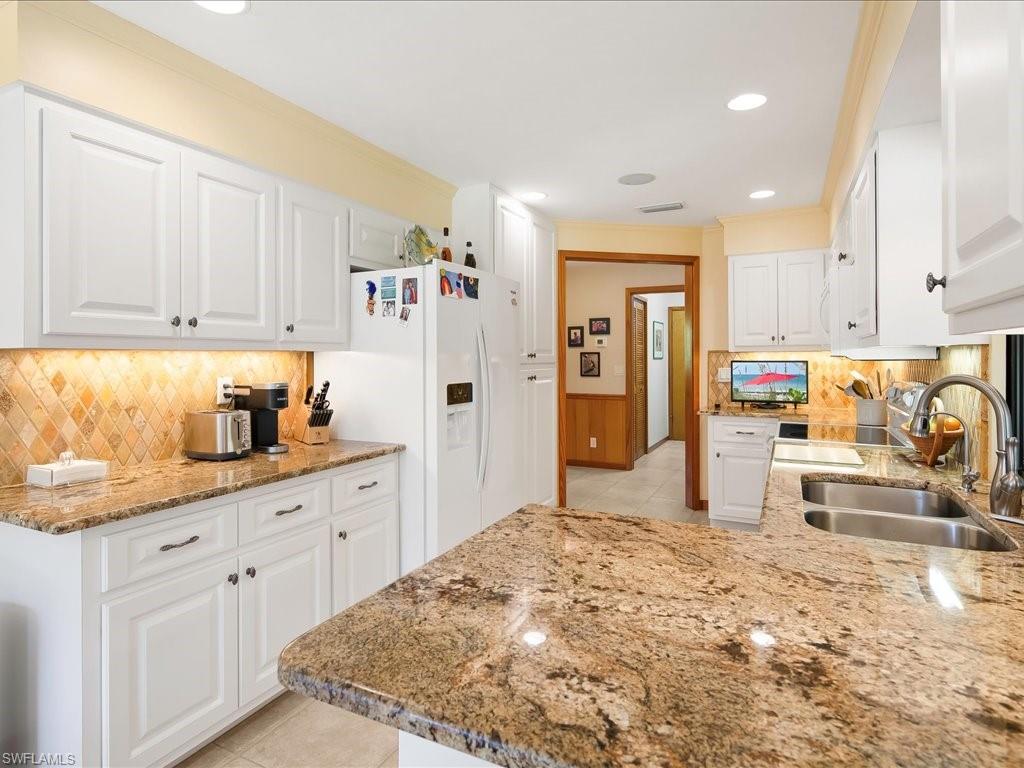 5312 Palmetto Woods DR