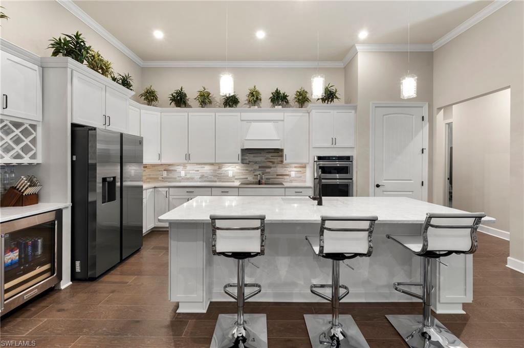 CORKSCREW SHORES - Residential