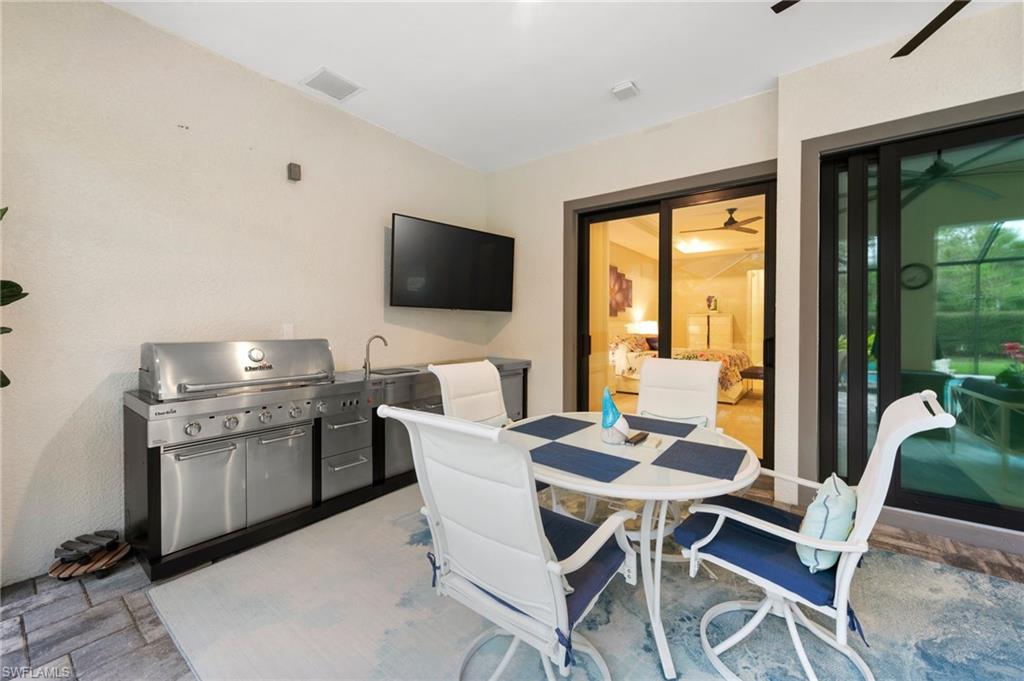 CORKSCREW SHORES - Residential