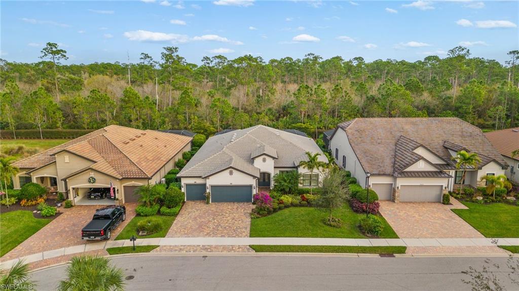 CORKSCREW SHORES - Residential