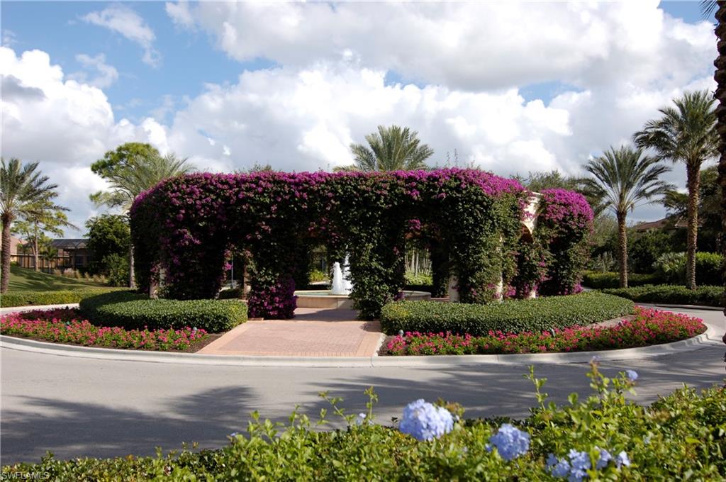 SUNSET TRACE - Residential