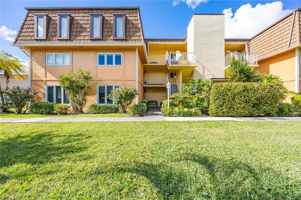 NAPLES BATH AND TENNIS CLUB - Residential