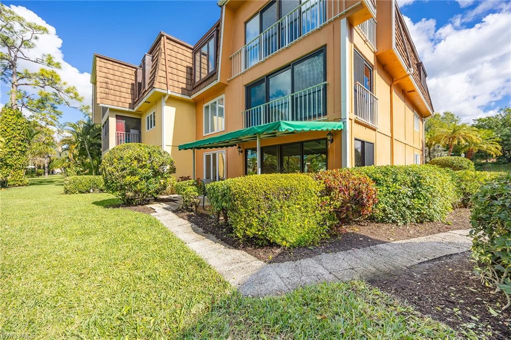 NAPLES BATH AND TENNIS CLUB - Residential