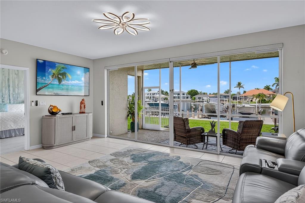 214 Waterway CT 3-101