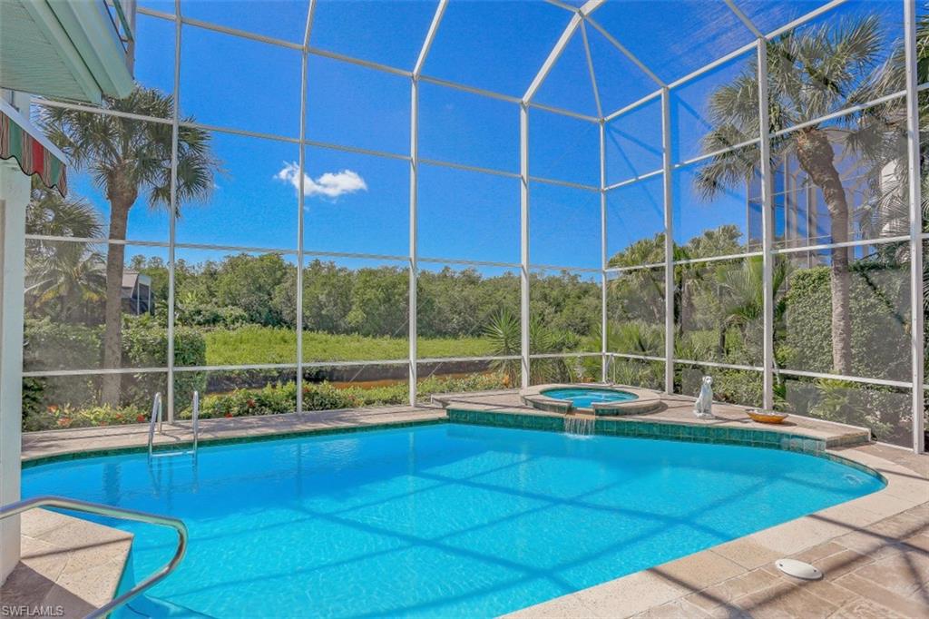 SOUTHPOINTE YACHT CLUB - Residential