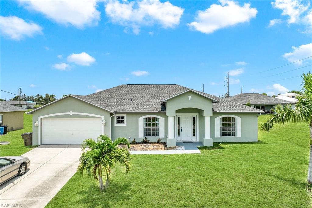 CAPE CORAL - Residential