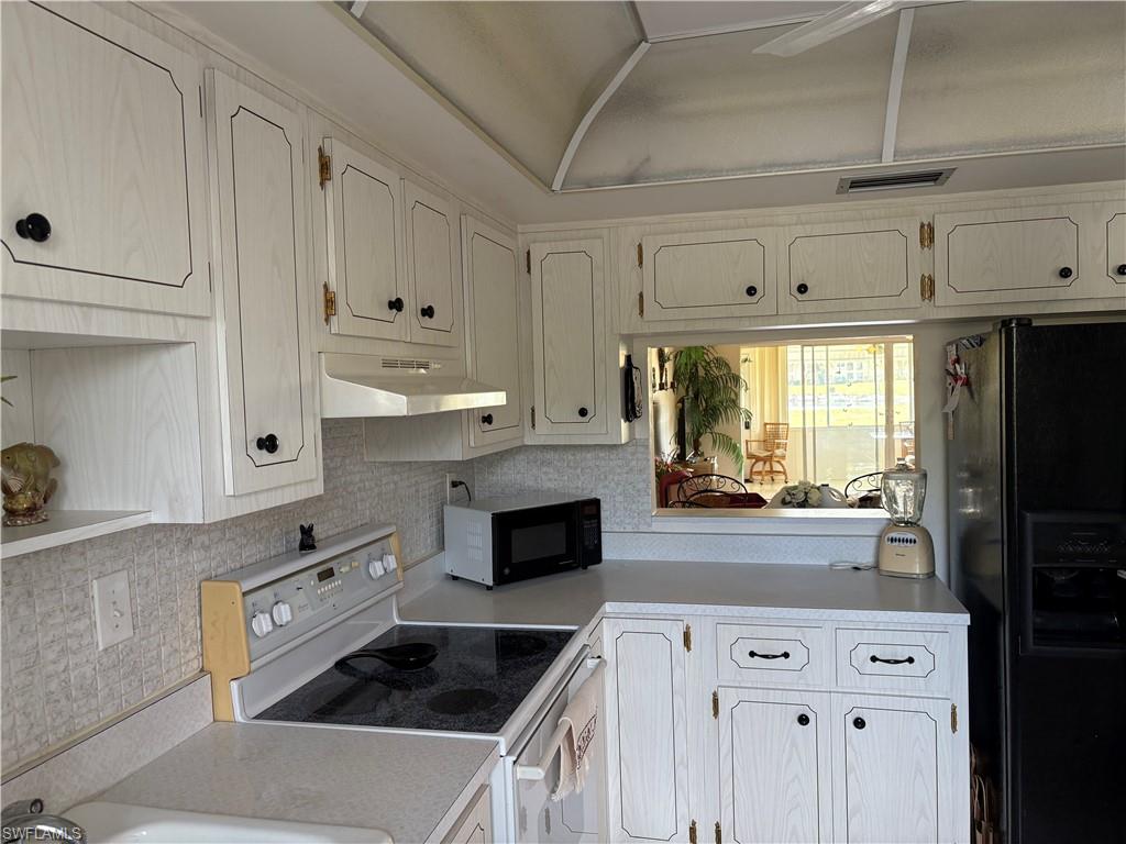 LAKE LAWN CONDO - Residential Lease