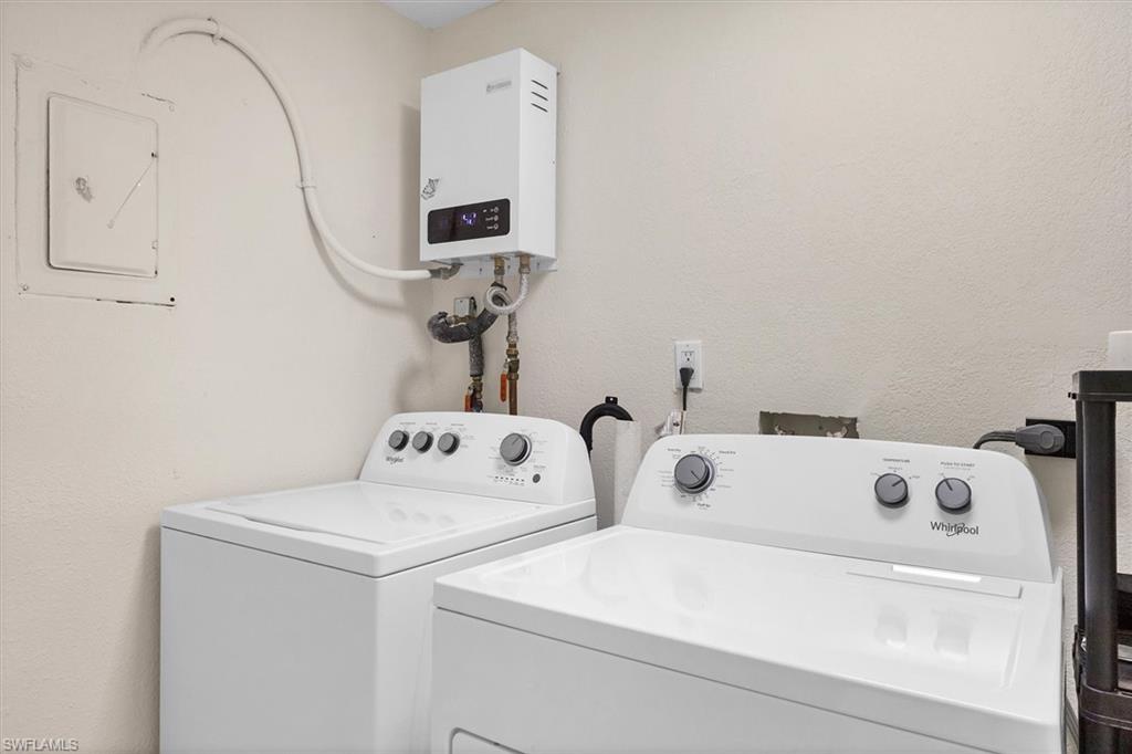 PORT CHARLOTTE - Residential