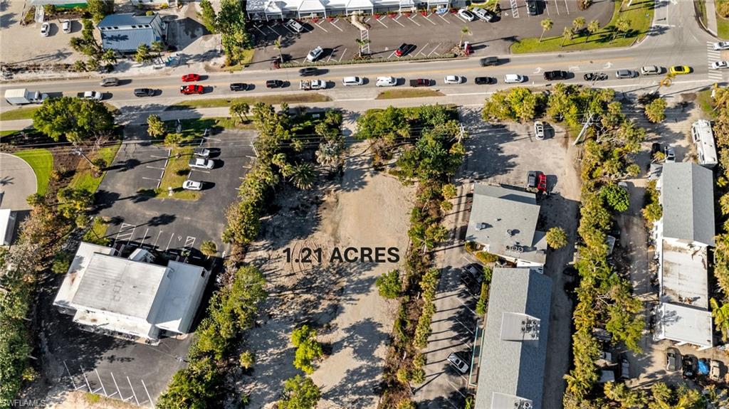 METES AND BOUNDS - Land