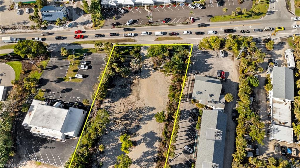 METES AND BOUNDS - Land