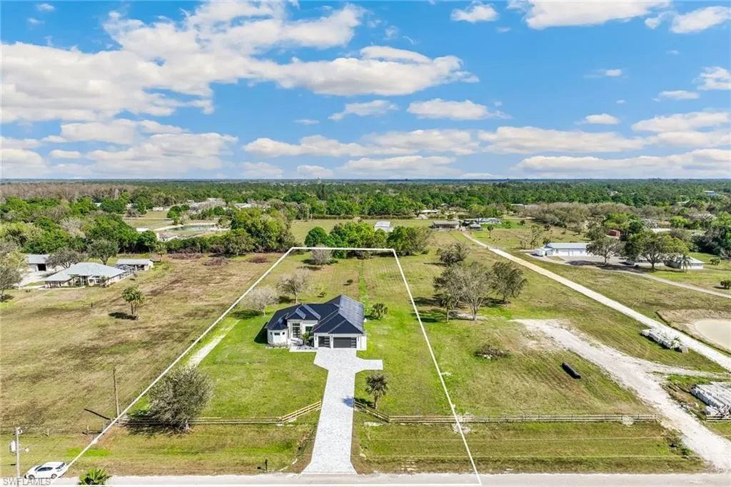 Fort Myers, Florida, 33905, United States, 4 Bedrooms Bedrooms, ,3 BathroomsBathrooms,Residential,Active,1778781