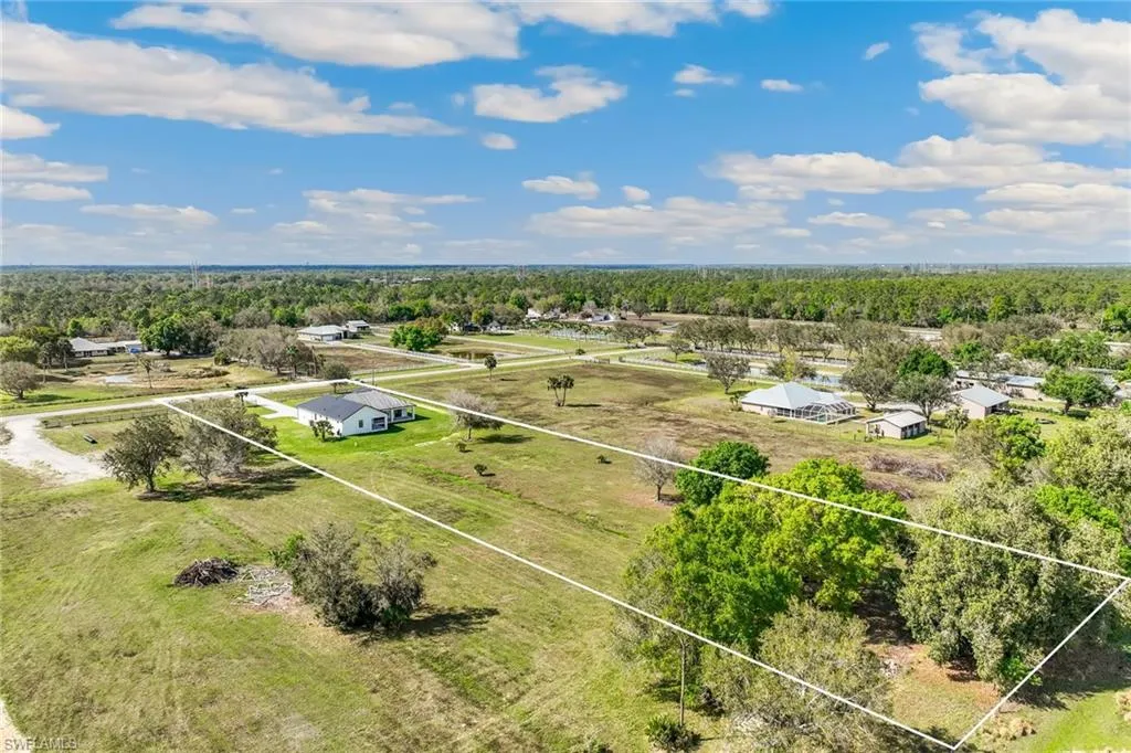 Fort Myers, Florida, 33905, United States, 4 Bedrooms Bedrooms, ,3 BathroomsBathrooms,Residential,Active,1778781