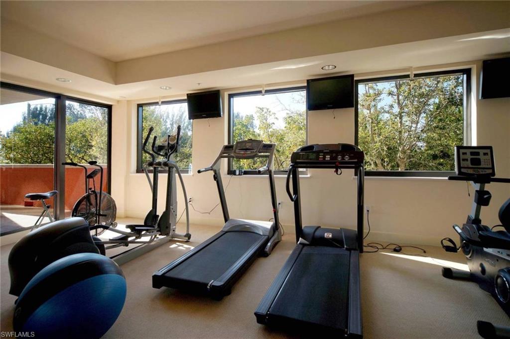 PARKSIDE AT THE RIVERS - Residential