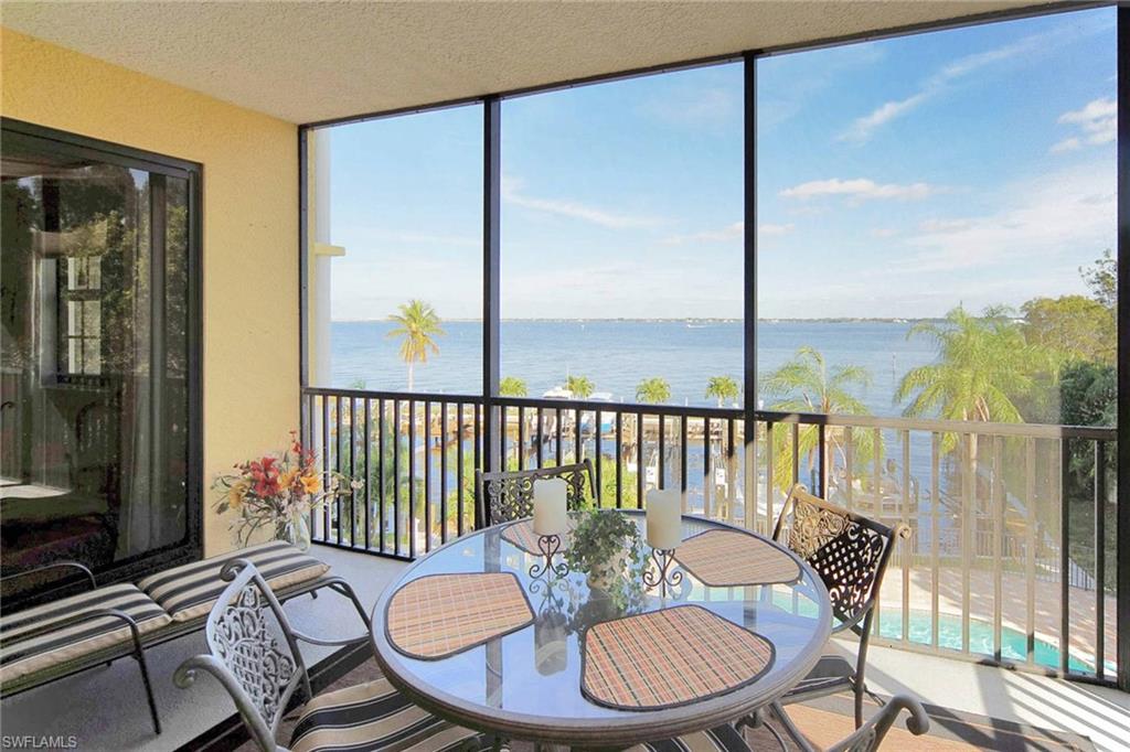 PARKSIDE AT THE RIVERS - Residential