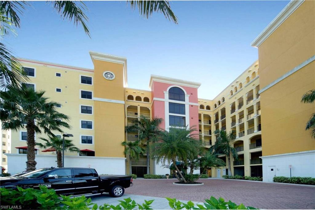 PARKSIDE AT THE RIVERS - Residential