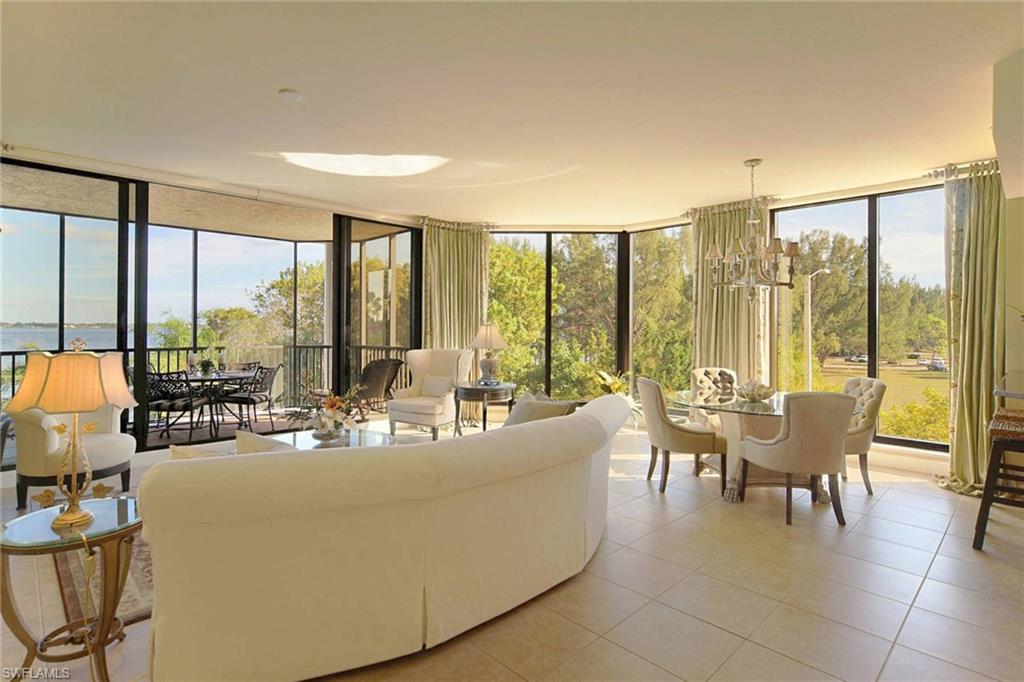 PARKSIDE AT THE RIVERS - Residential