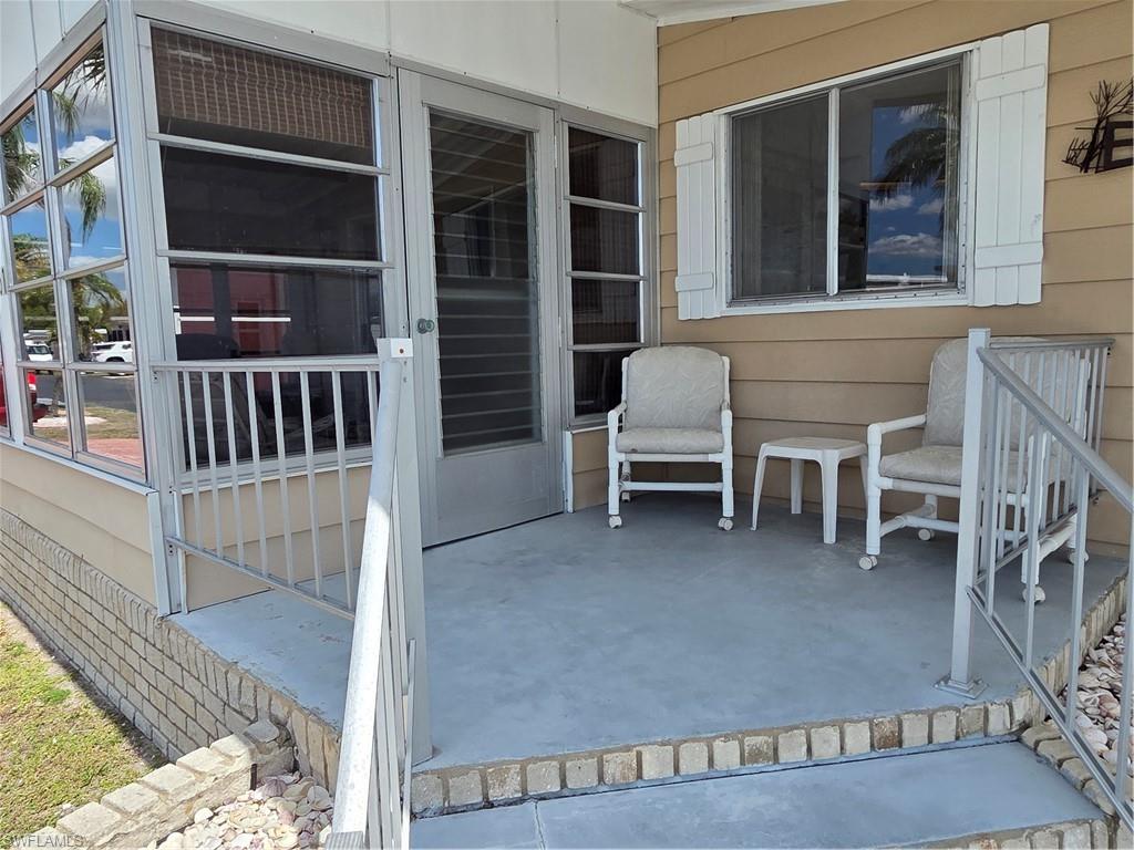 LAZY DAYS MOBILE VILLAGE - Residential