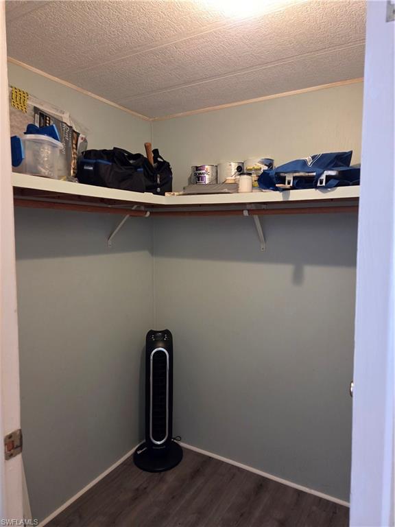 LAZY DAYS MOBILE VILLAGE - Residential