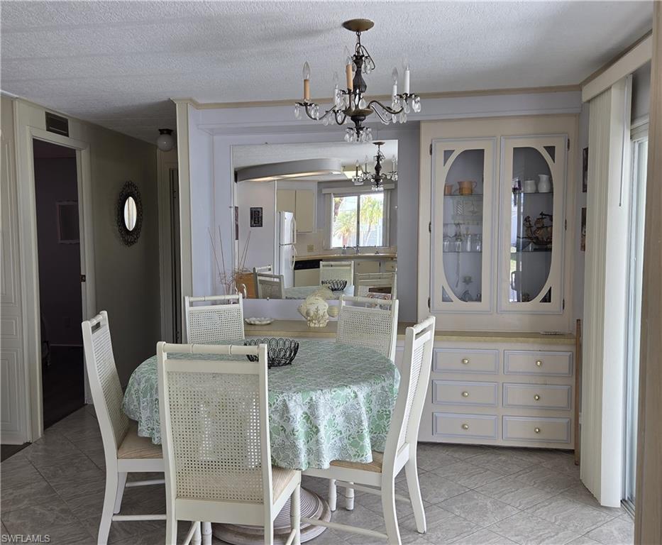 LAZY DAYS MOBILE VILLAGE - Residential