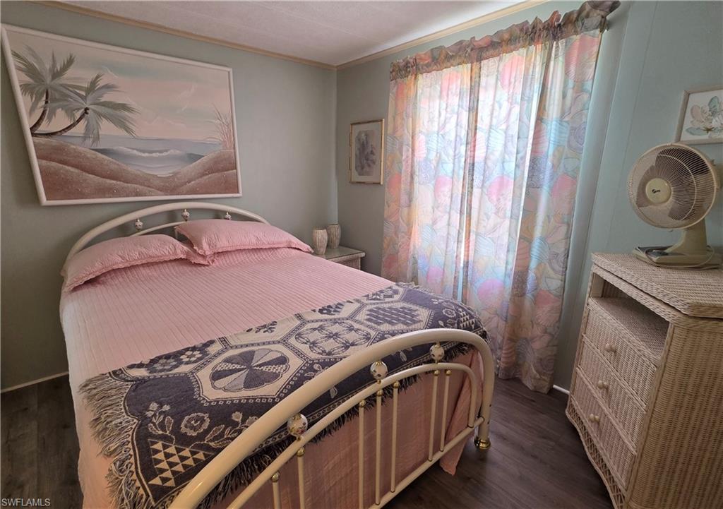 LAZY DAYS MOBILE VILLAGE - Residential