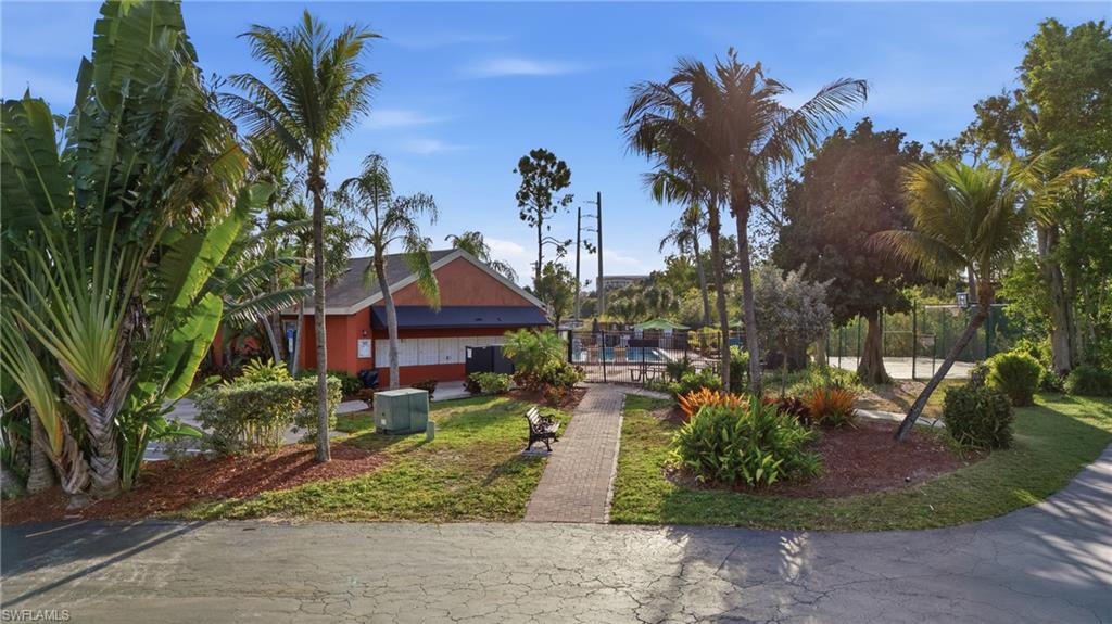 VILLAGE CREEK - Residential