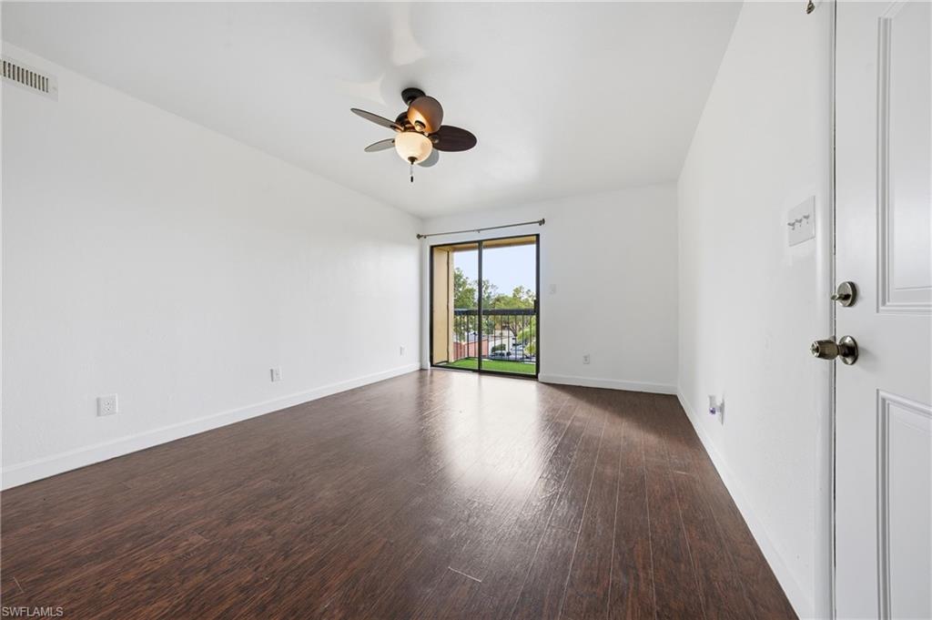 VILLAGE CREEK - Residential