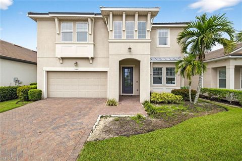 3604 Pilot CIR NAPLES FL 34120