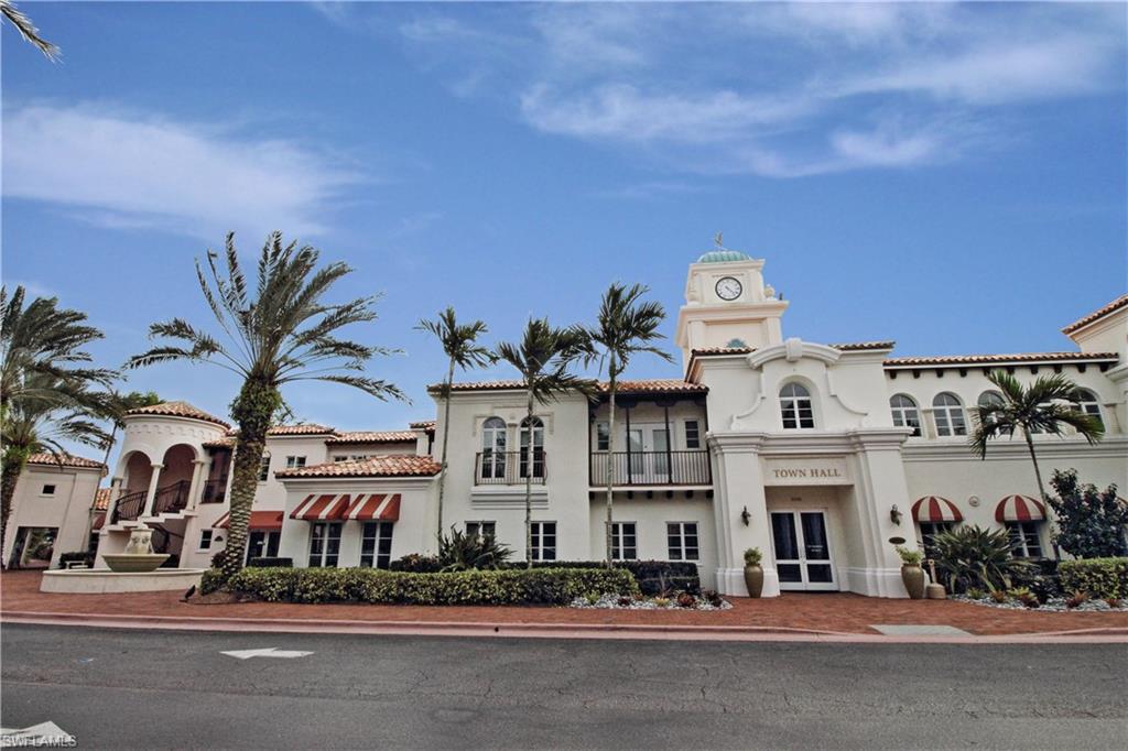 VILLAGE WALK - Residential