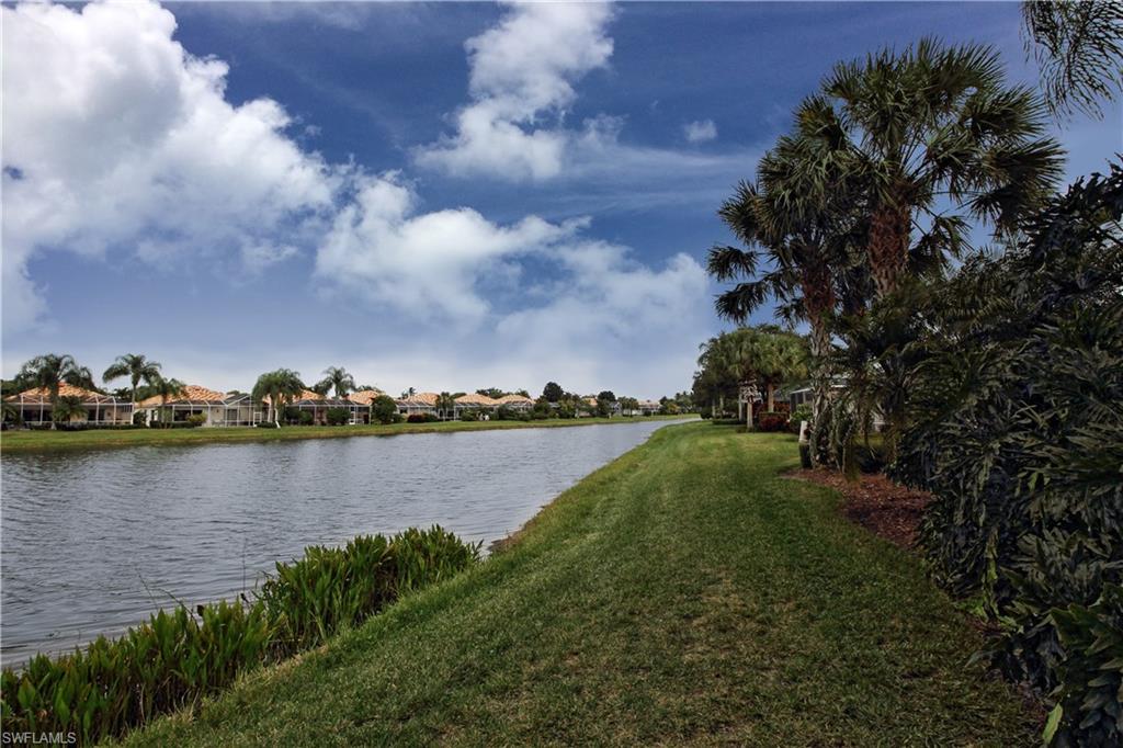 VILLAGE WALK - Residential