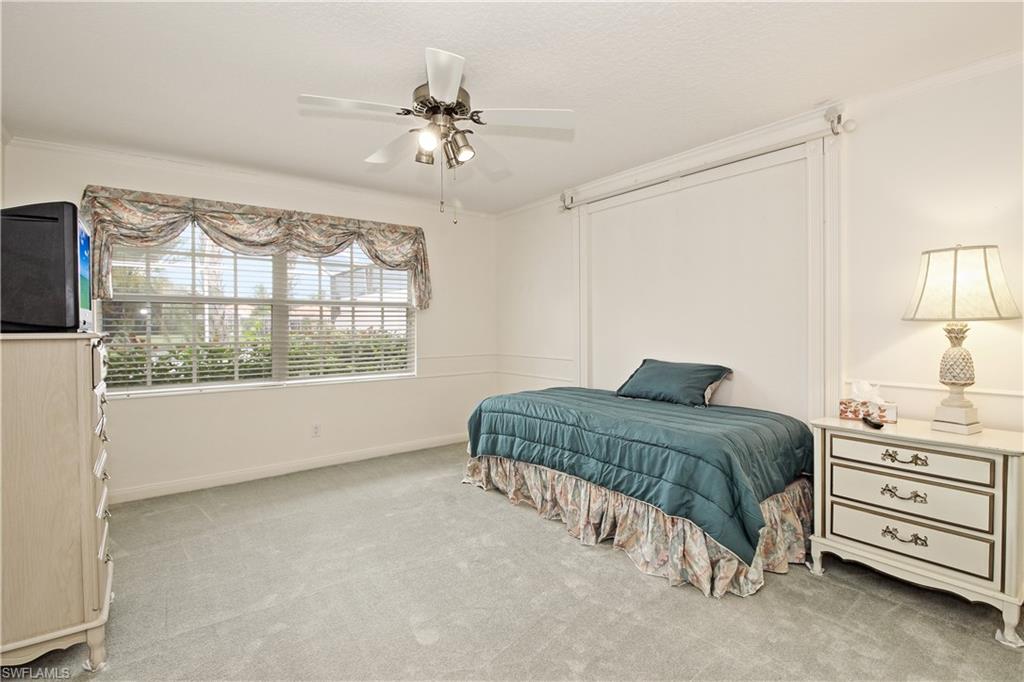 VILLAGE WALK - Residential