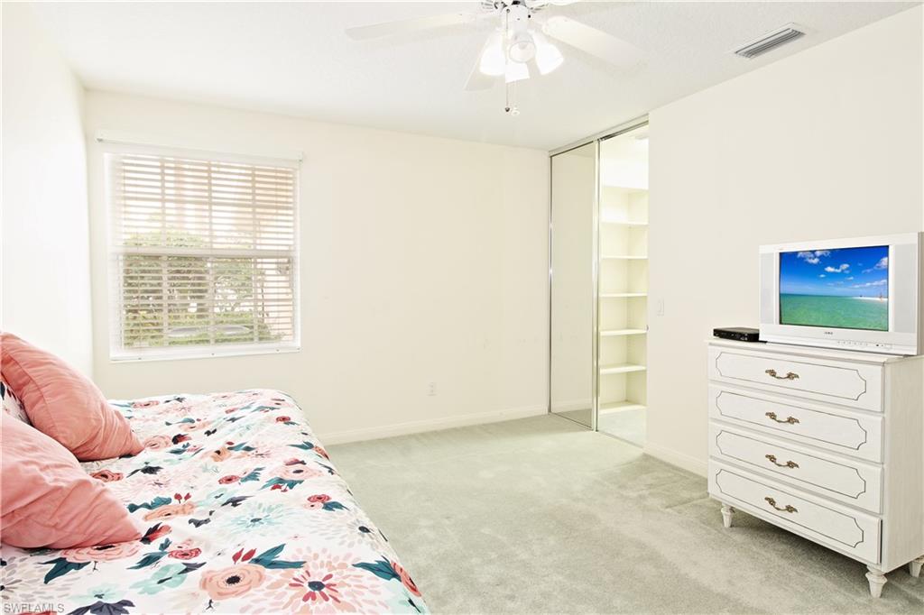 VILLAGE WALK - Residential