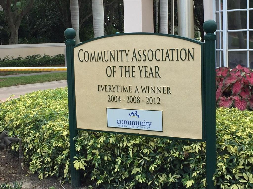 VILLAGE WALK - Residential