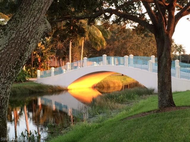 VILLAGE WALK - Residential