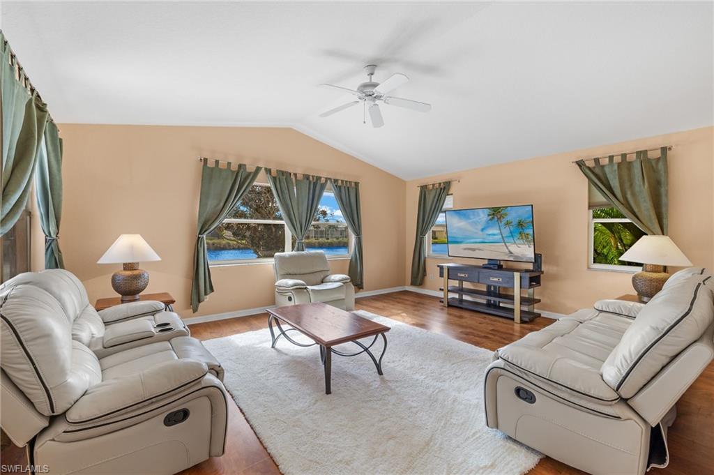 WELLINGTON - Residential