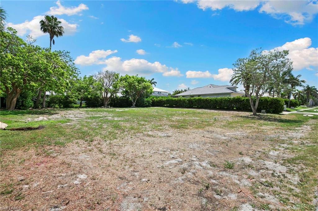MARCO ISLAND - Land