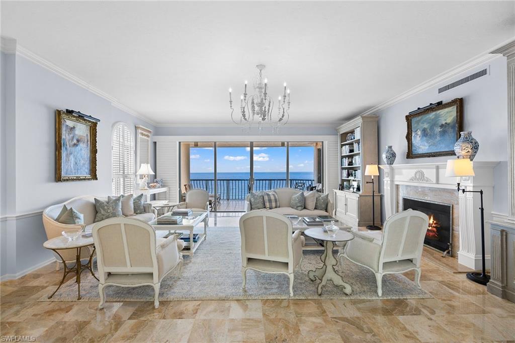 VIA DELFINO - Residential