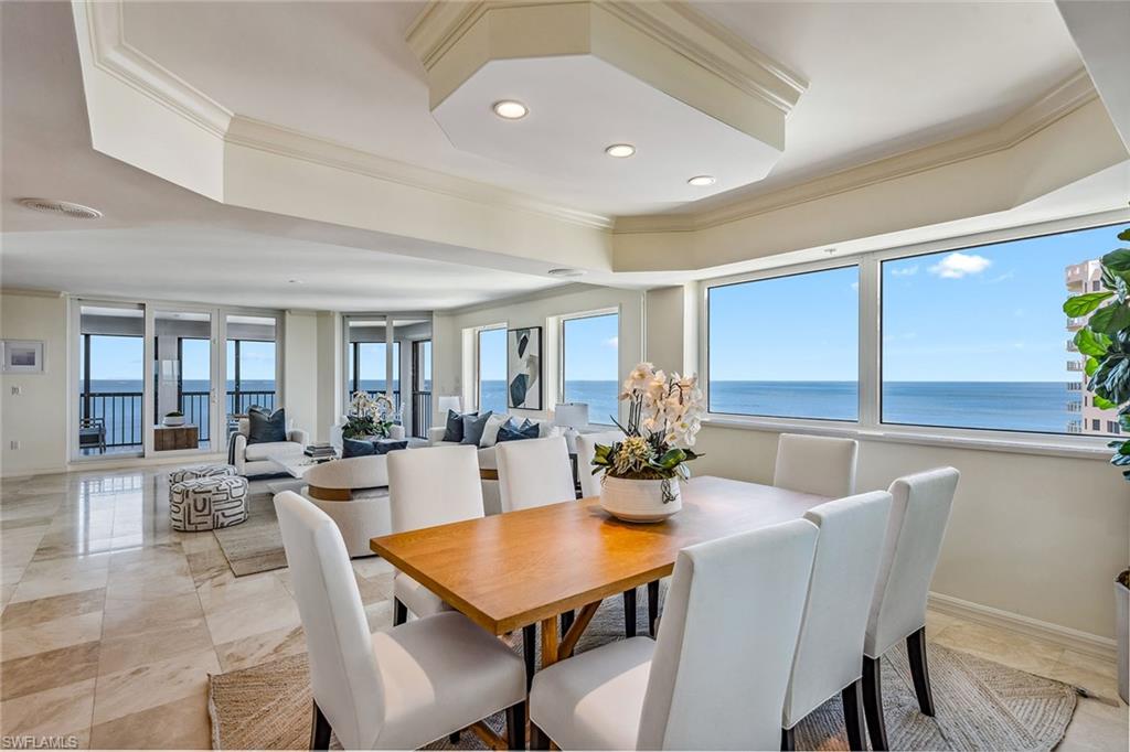 CARLYSLE AT BAY COLONY - Residential