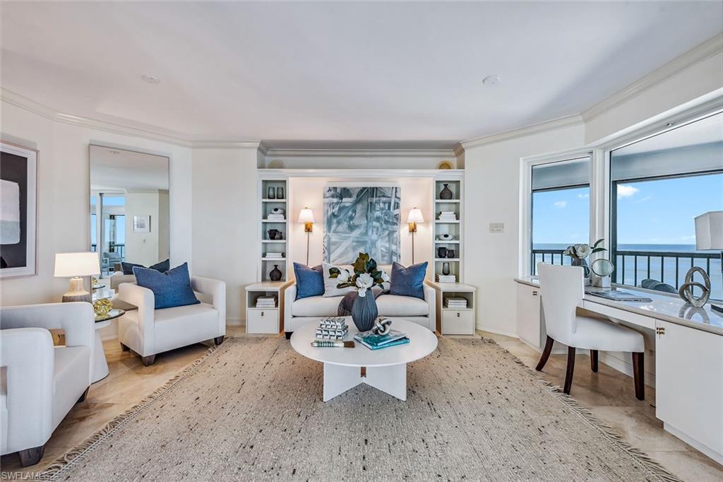 CARLYSLE AT BAY COLONY - Residential