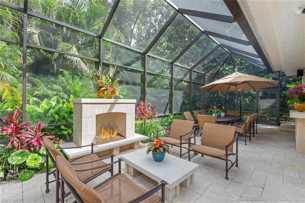 PELICAN BAY WOODS - Residential