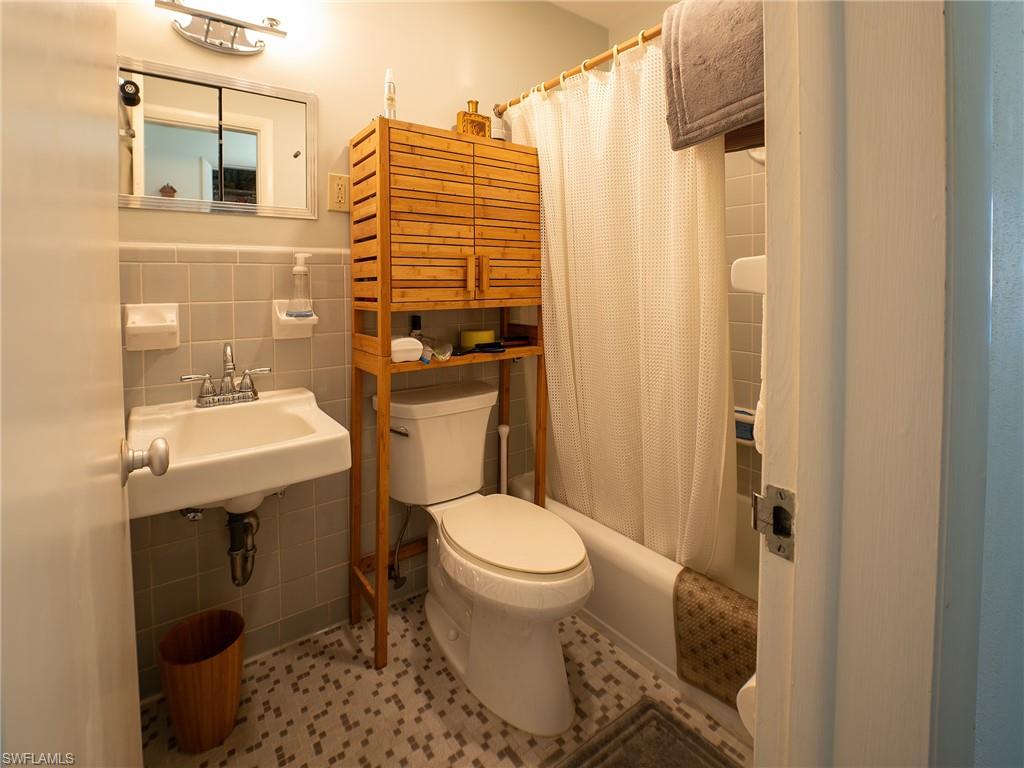 LAGO MAR - Residential