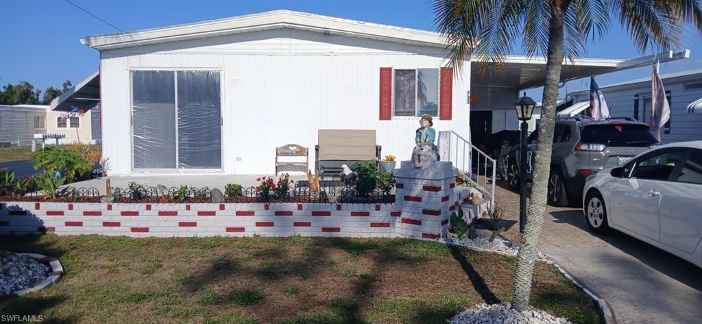 LAZY DAYS MOBILE VILLAGE - Residential