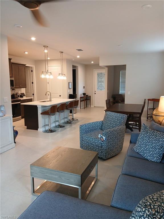 BONAVIE COVE - Residential