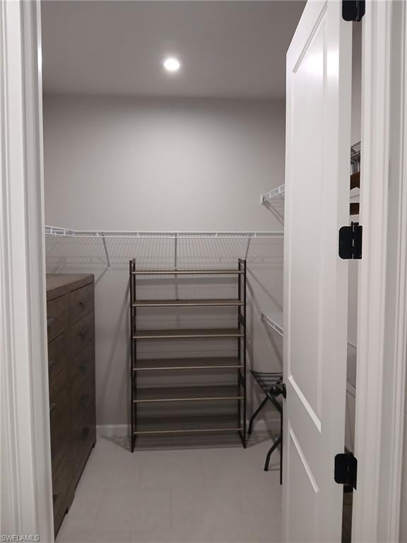 BONAVIE COVE - Residential