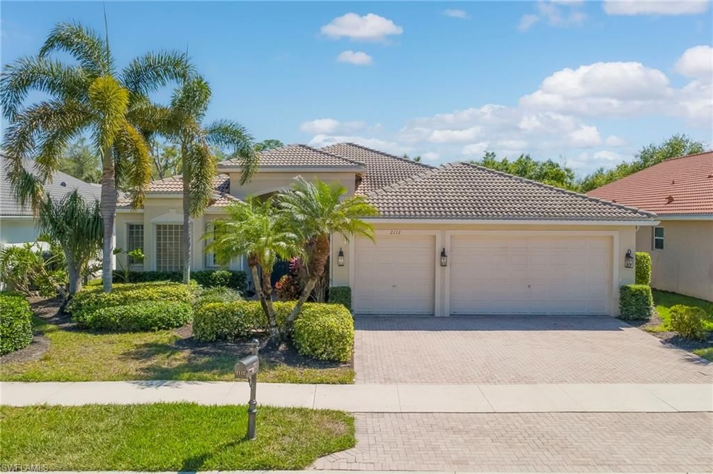 Photo of 2112 Amargo WAY, NAPLES, FL 34119 (MLS # 226013232)