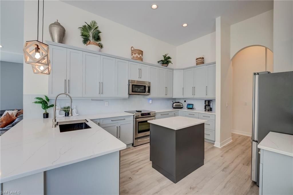 Photo of 2112 Amargo WAY, NAPLES, FL 34119 (MLS # 226013232)