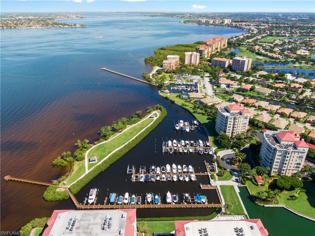 HARBOUR ISLE YACHT AND RACQUET CLUB CONDO - Residential