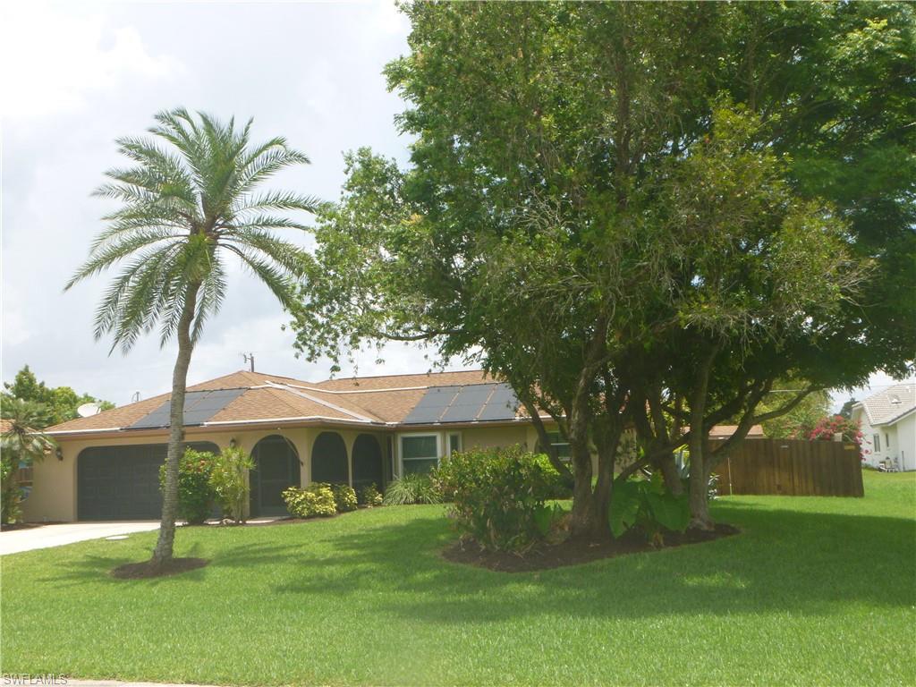 COUNTRY CLUB ESTATES - Residential