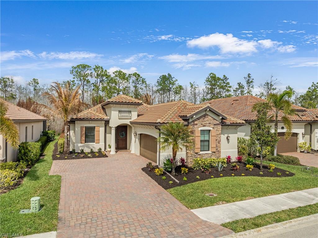 BONITA NATIONAL GOLF AND COUNTRY CLUB - Residential